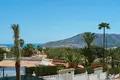 Villa de tres dormitorios 227 m² Alfaz del Pi, Španjolska