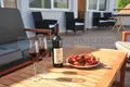 Villa de 4 dormitorios 260 m² Bijela, Montenegro