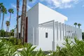 4-Schlafzimmer-Villa 430 m² Estepona, Spanien