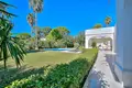 Villa de 4 dormitorios 250 m² en Francia, Francia