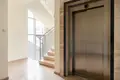 Mieszkanie 4 pokoi 140 m² w Warszawa, Polska