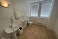 Propiedad comercial 7 habitaciones 396 m² en Riga, Letonia