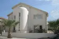 Haus 3 Schlafzimmer 400 m² Nikosia, Zypern