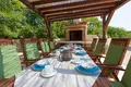 Дом 9 спален 255 м² Бузет, Хорватия