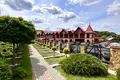 Hôtel 8 893 m² à Wysokie, Pologne