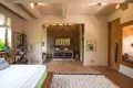 Wohnung 6 Schlafzimmer 2 180 m² Tumbakbayuh, Indonesien