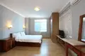 Condo 2 rooms 100 m² in Sangkat Boeng Keng Kang Ti Bei, Cambodia