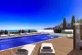 Mieszkanie 3 pokoi 194 m² Pafos, Cypr