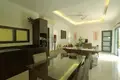 villa de 3 chambres 203 m² Rawai, Thaïlande