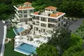 villa de 5 dormitorios 600 m² Rijeka Rezevici, Montenegro