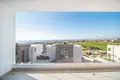 Mieszkanie 3 pokoi 153 m² Chloraka, Cypr
