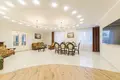 Casa de campo 370 m² Marjaliva, Belarús