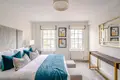 2 bedroom apartment 76 m² in London, United Kingdom