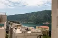 Квартира 2 спальни 75 м² Доброта, Черногория
