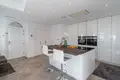 Mieszkanie 2 pokoi 212 m² Madryt, Hiszpania