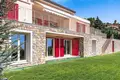 Casa 5 habitaciones 1 400 m² Bordighera, Italia