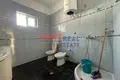Дом 120 м² Влёра, Албания