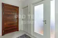 Квартира 4 комнаты 140 м² Муратпаша, Турция