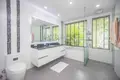 Villa de tres dormitorios 440 m² Chalong, Tailandia