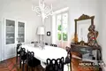 Villa de 4 dormitorios 343 m² Angera, Italia