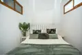 Дом 4 спальни  Xirosterni, Греция