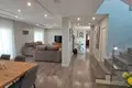 Haus 5 Schlafzimmer 405 m² Malaga, Spanien