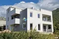 Дом 5 спален 450 м² Бар, Черногория