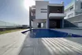 4 bedroom Villa 286 m² Parekklisia, Cyprus