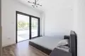 Mieszkanie 3 pokoi 160 m² Limassol, Cypr