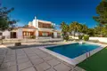 4 bedroom Villa 376 m² lAlfas del Pi, Spain