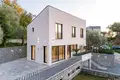 villa de 3 chambres 240 m² Budva, Monténégro