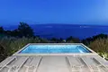 4 bedroom house 175 m² Grad Omis, Croatia