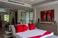 Villa de tres dormitorios 202 m² Si Sunthon, Tailandia