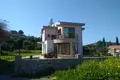 Villa de 4 dormitorios 220 m² Girne Belediyesi, Chipre del Norte