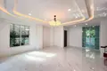 Villa 4 chambres 245 m² Ban Bang Ku, Thaïlande