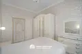 Haus 5 zimmer 200 m² Barauljany, Belarus
