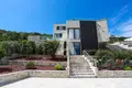 villa de 5 dormitorios  Tivat, Montenegro