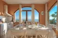 Villa mit 2 Schlafzimmern 300 m² Tivat, Montenegro