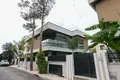 5 bedroom villa 250 m² Guzelbahce, Turkey