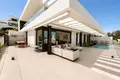 Mieszkanie 4 pokoi 243 m² Benalmadena, Hiszpania