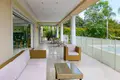 Villa de tres dormitorios 140 m² en Francia, Francia