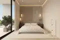 5-Schlafzimmer-Villa 240 m² Estepona, Spanien
