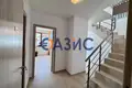 Квартира 3 комнаты 180 м² Равда, Болгария