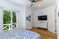 Кондо 1 спальня 158 м² West Bay, Гондурас