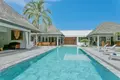 Villa de 4 dormitorios 750 m² Si Sunthon, Tailandia