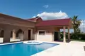 Villa 8 bedrooms 1 310 m² Borriana Burriana, Spain