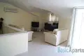 Barrio residencial centrally Located Penthouse in Oba, Alanya close to the Beach