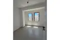 2 bedroom apartment 79 m² Golem, Albania