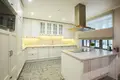 Casa 10 habitaciones 369 m² Jurmala, Letonia