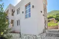 Villa de 4 dormitorios 260 m² Bijela, Montenegro